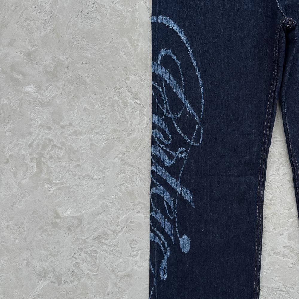 TYPE I FRAYED DENIM PANTS