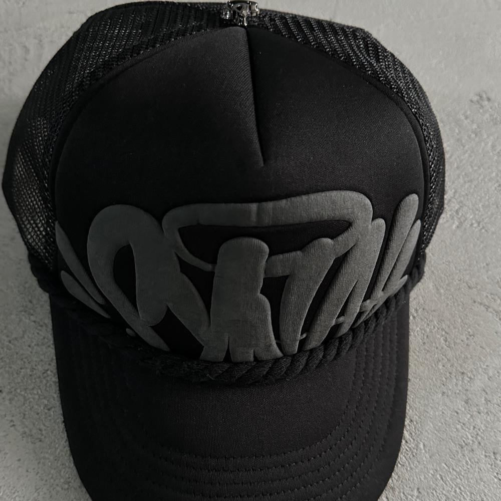 syna trucker cap