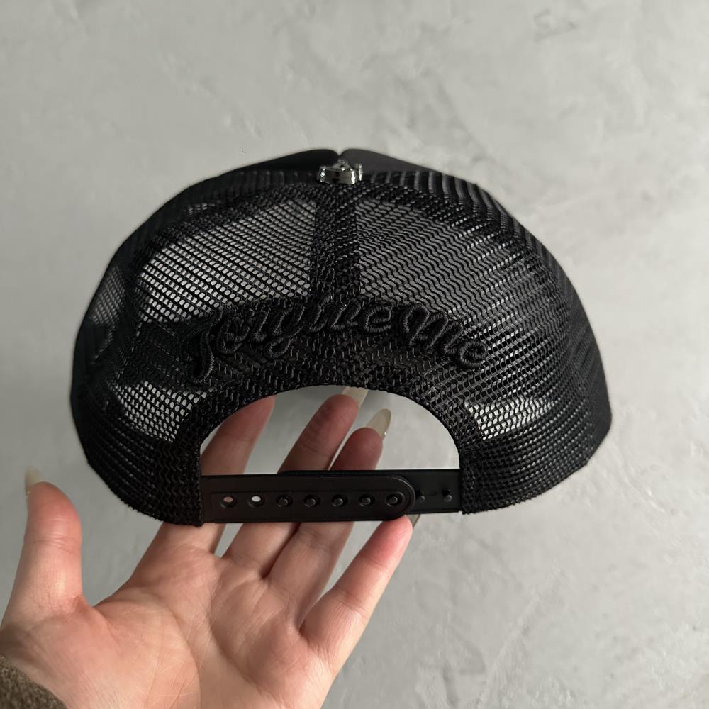 syna trucker cap