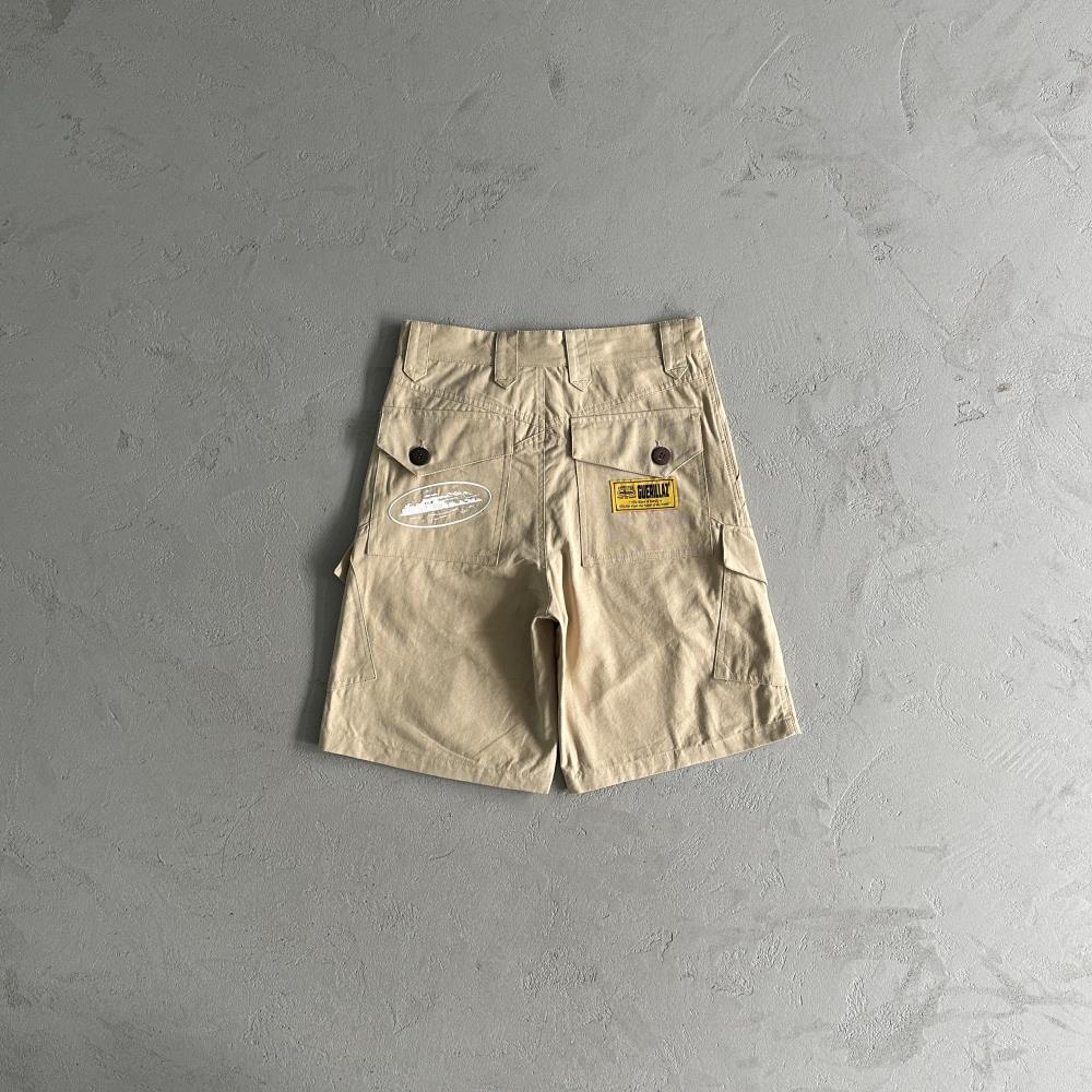 Slant pocket khaki shorts