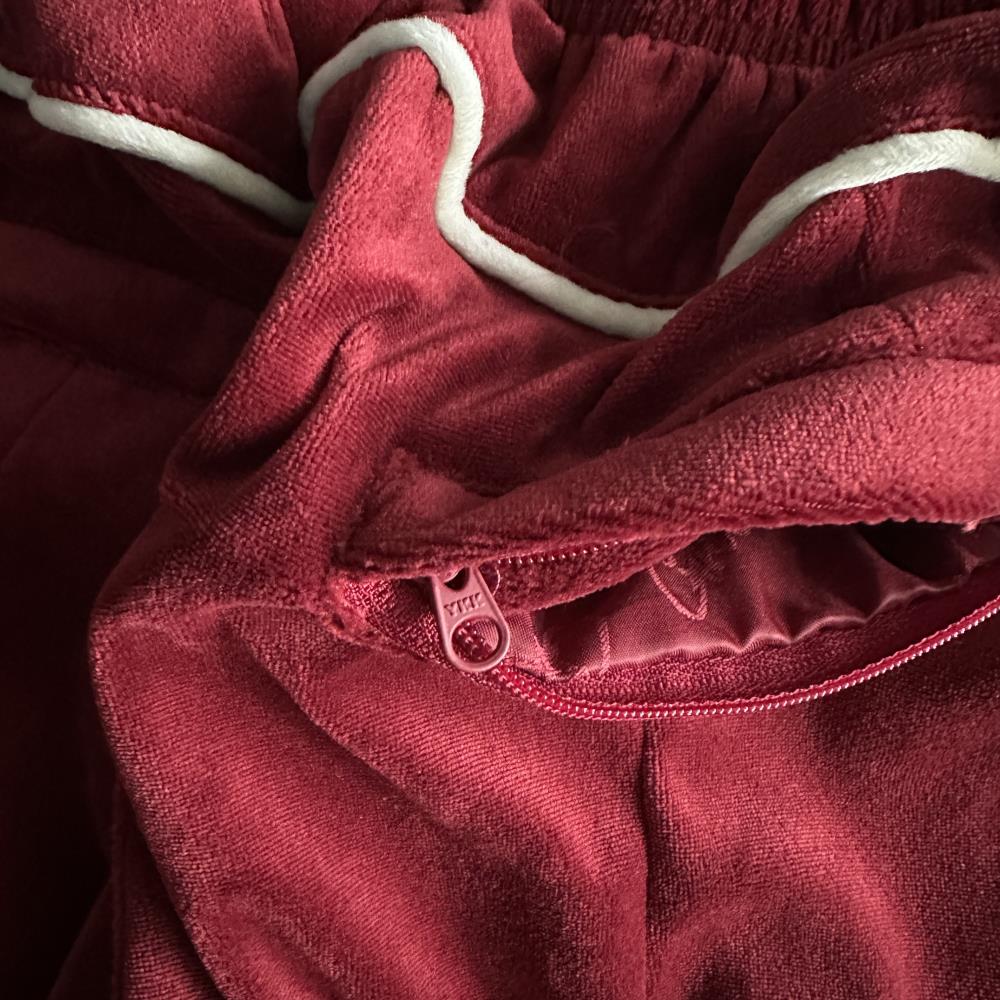 velour amg set -red