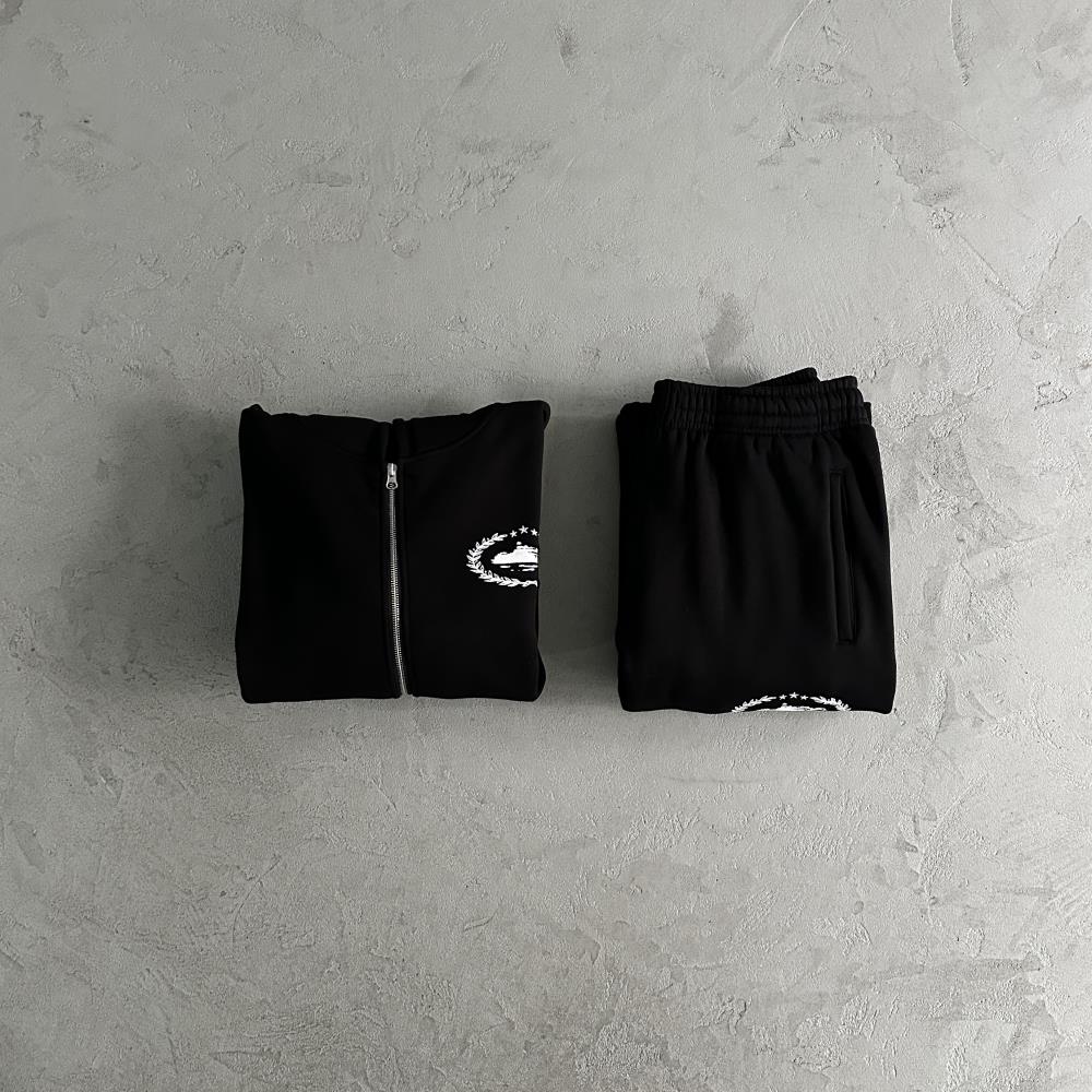 superior royale zip set-black