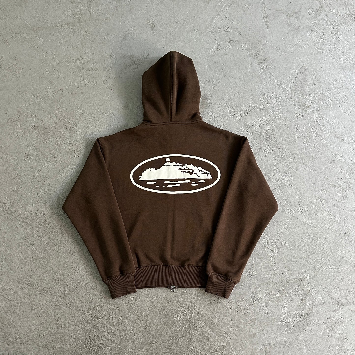 island puff print zip set-brown