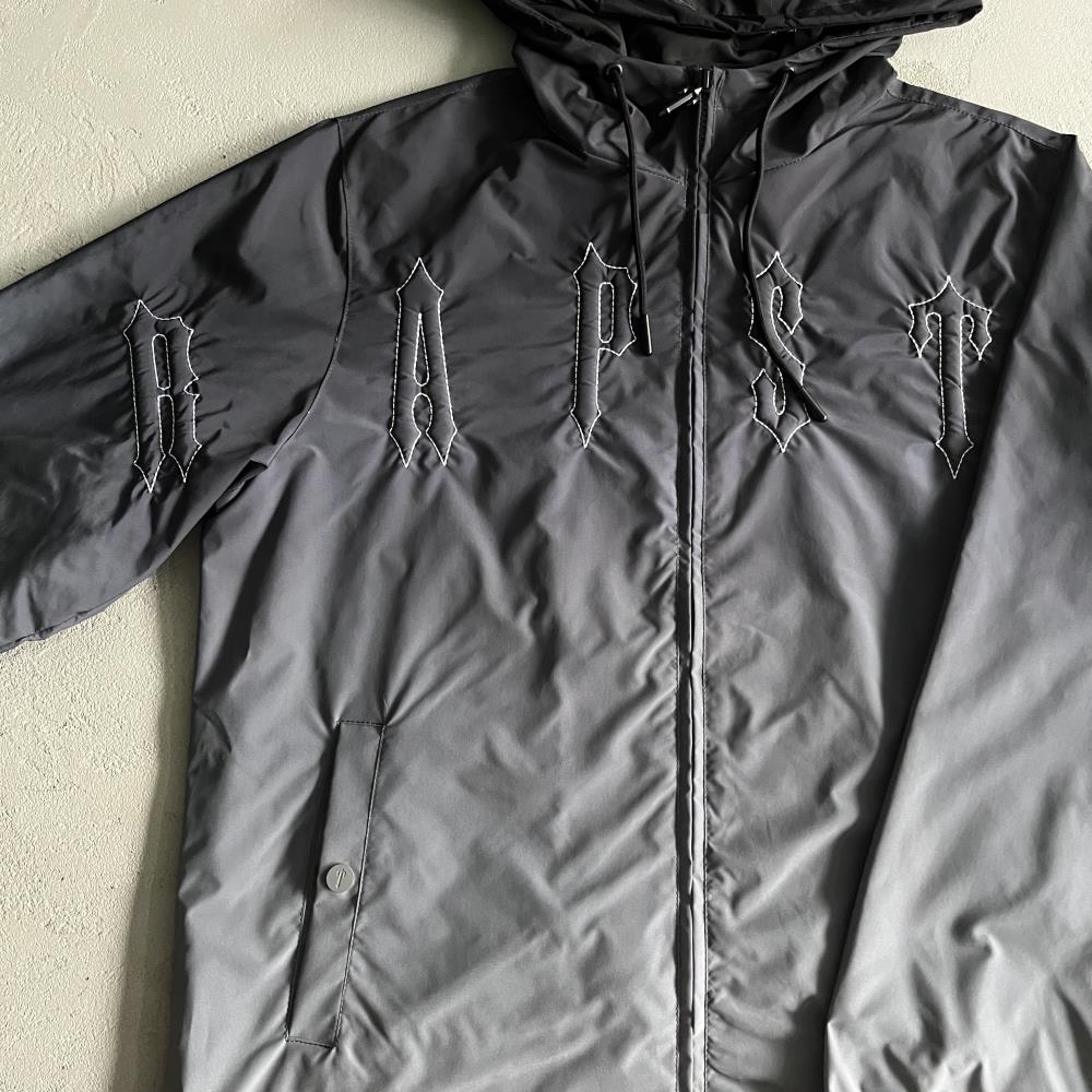 outline arch windbreaker-black gradient