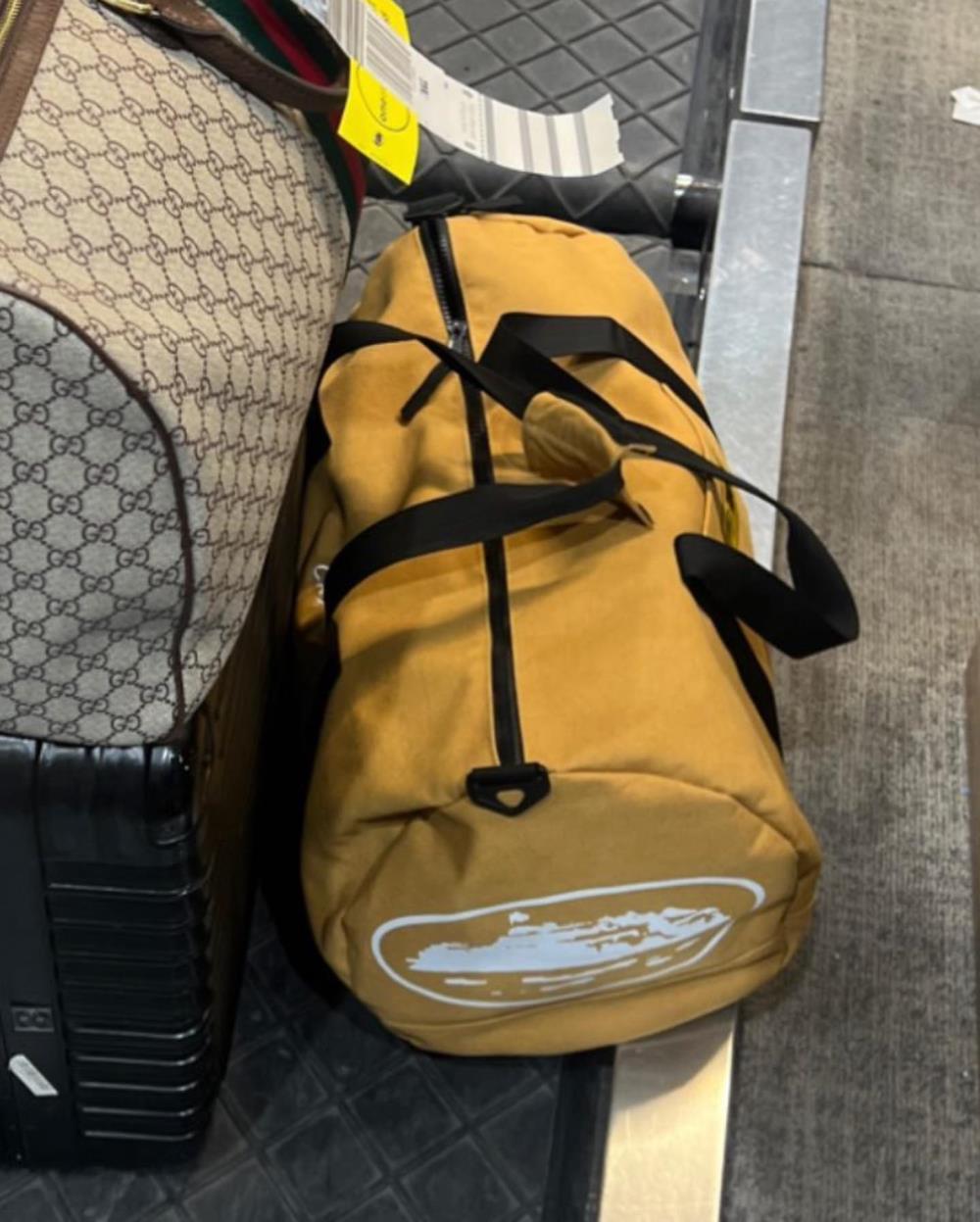 Alcatraz Duffle-Yellow