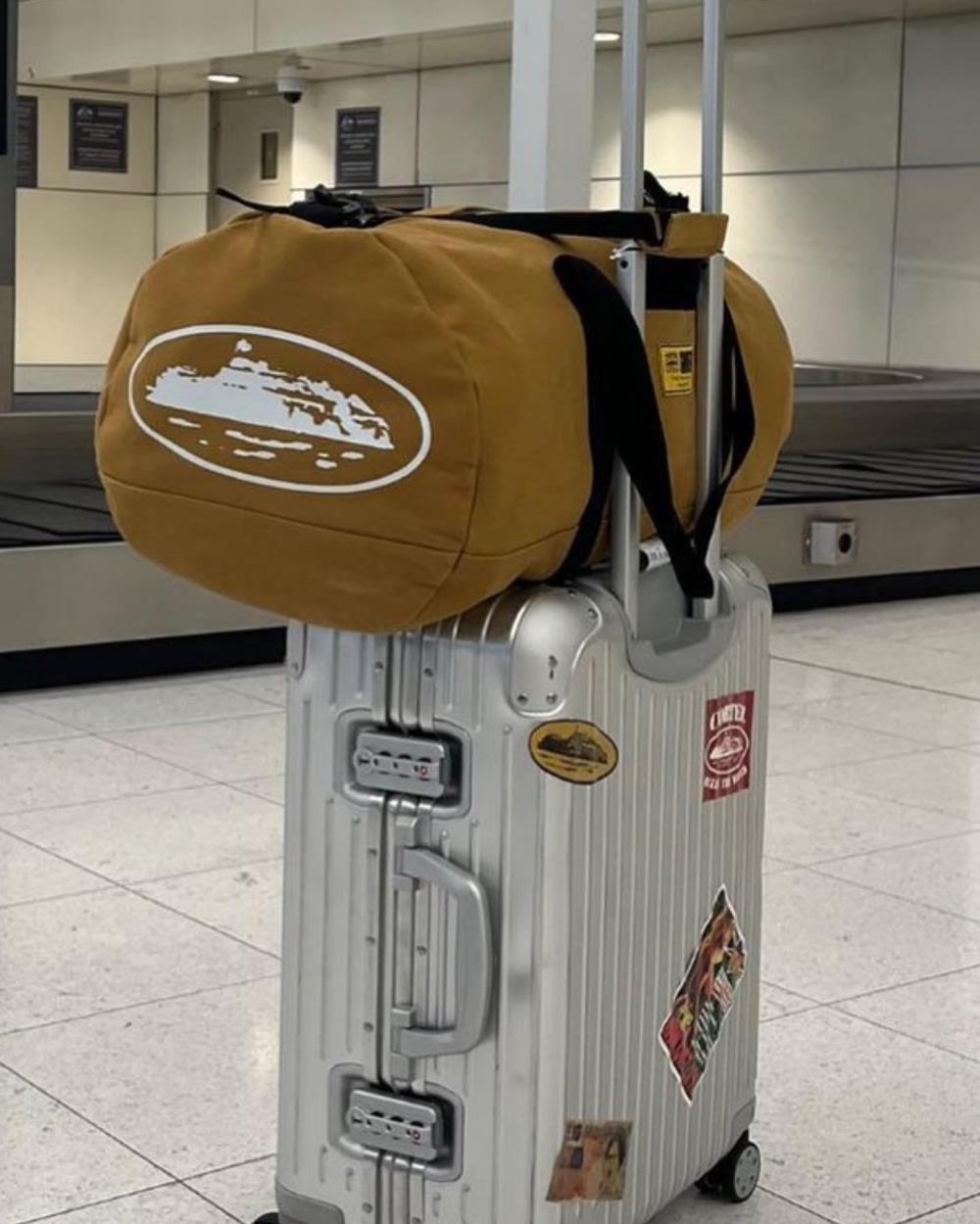 Alcatraz Duffle-Yellow