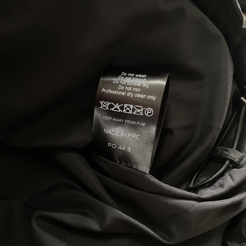 Dark Metal Buckle Irongate Jacket Detachable Hood