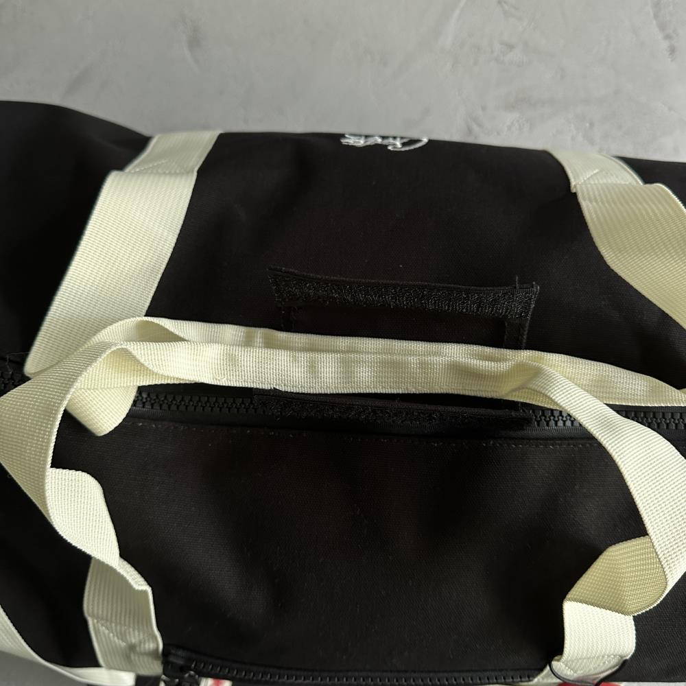 HMP Alcatraz Duffle-black