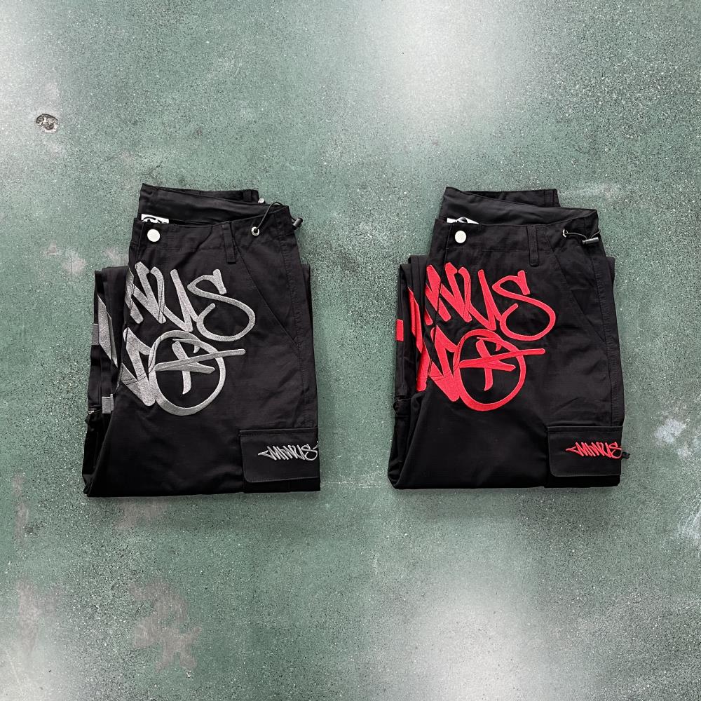 MT detachable cargo pants