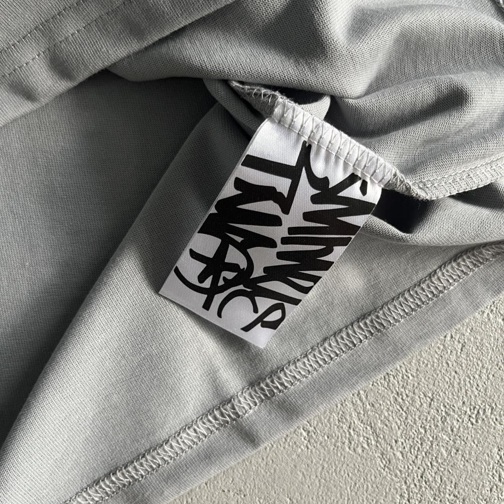 MT letter t-shirt