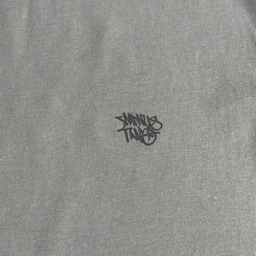 MT letter t-shirt