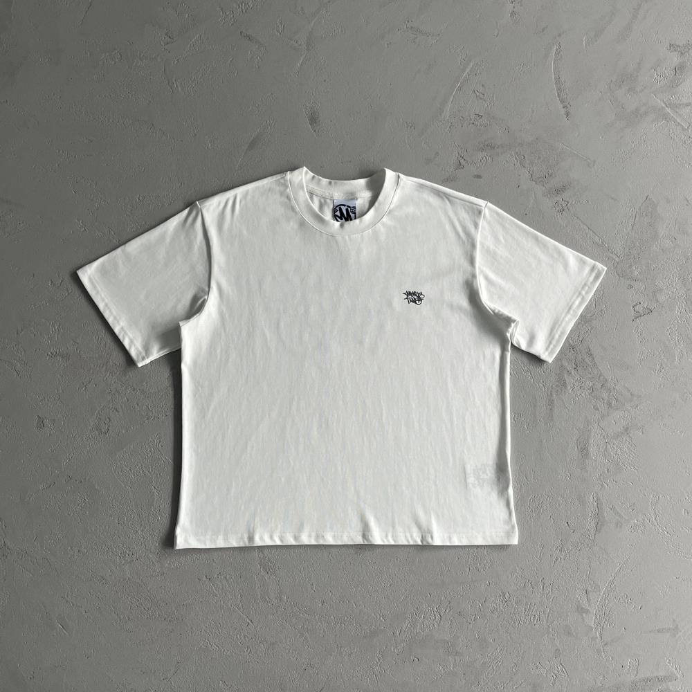 MT letter t-shirt