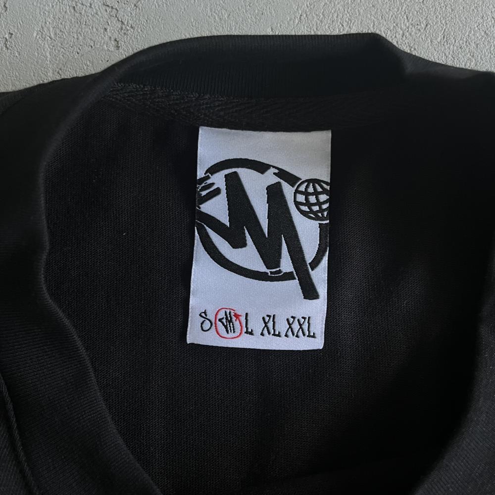 MT letter t-shirt
