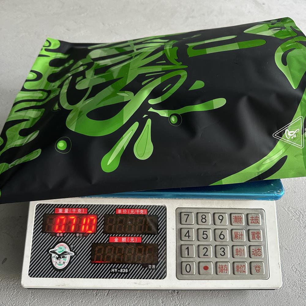 Syna Men's Grey T-shirt