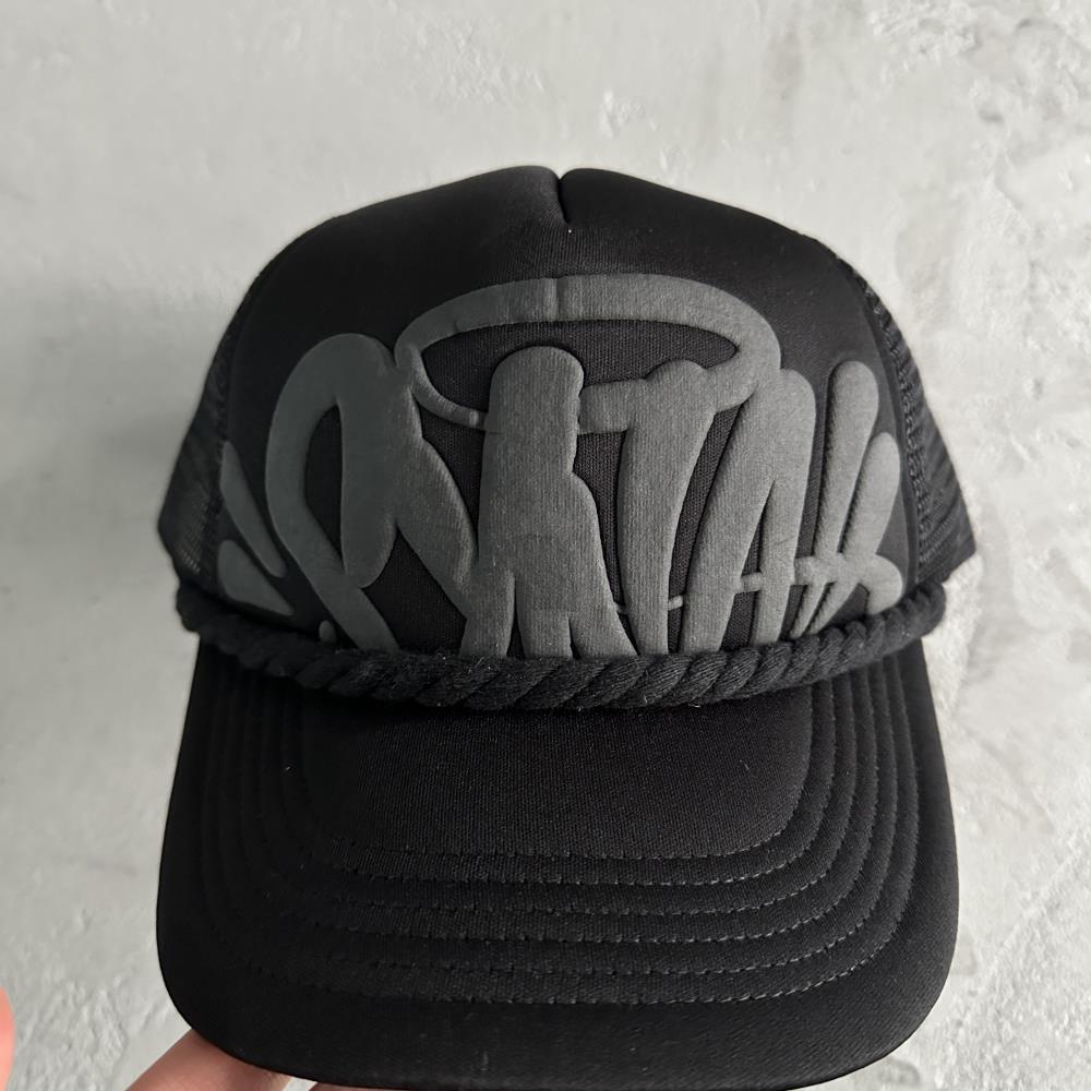 syna trucker cap