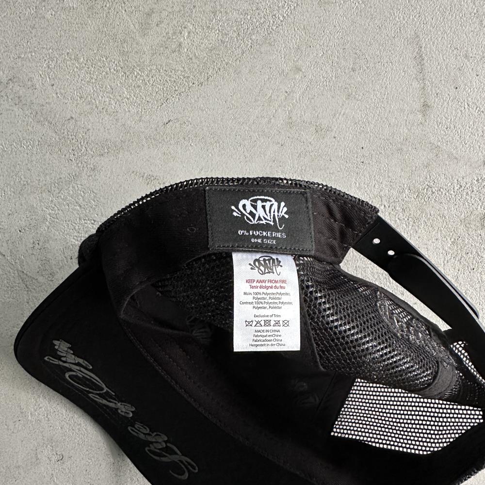 syna trucker cap