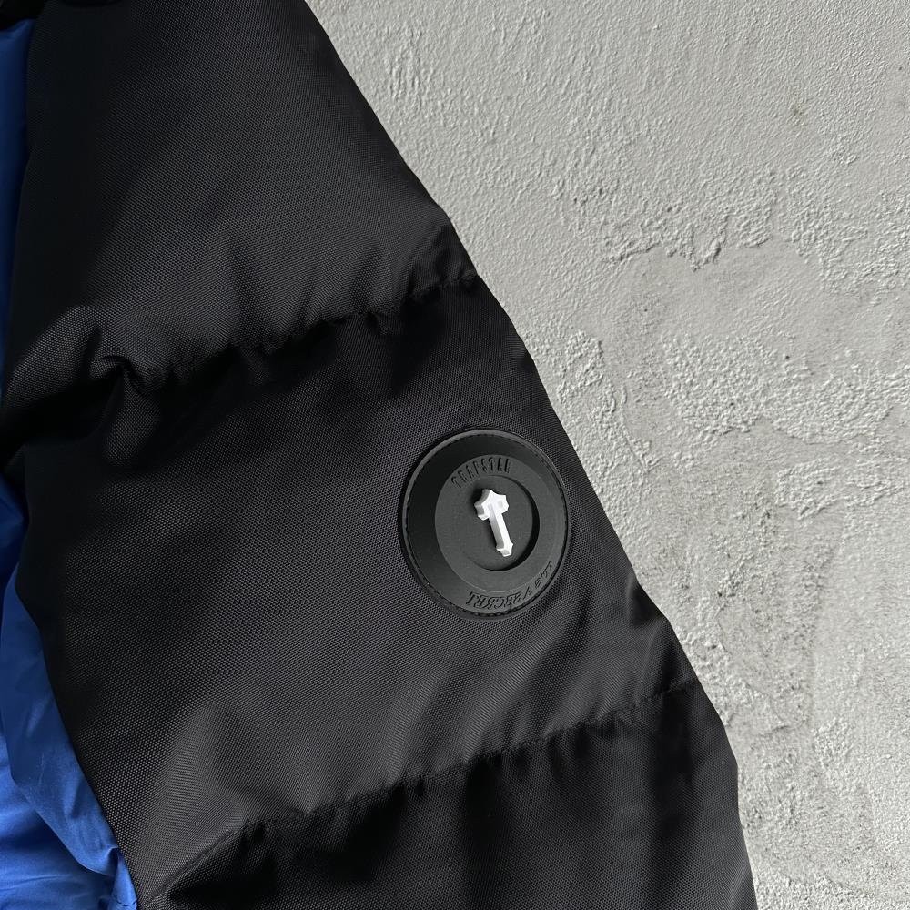 decoded arch puffer-black blue