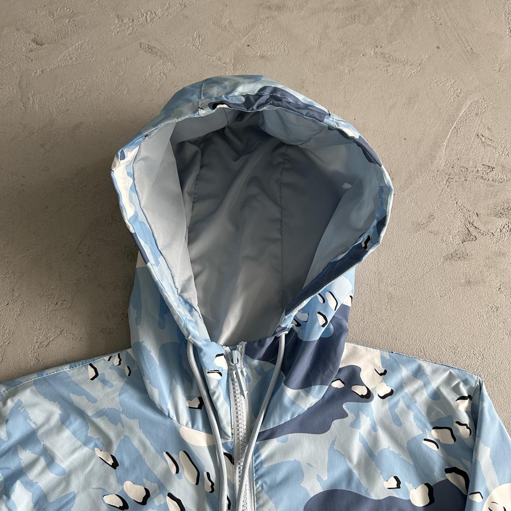 windbreaker suit
