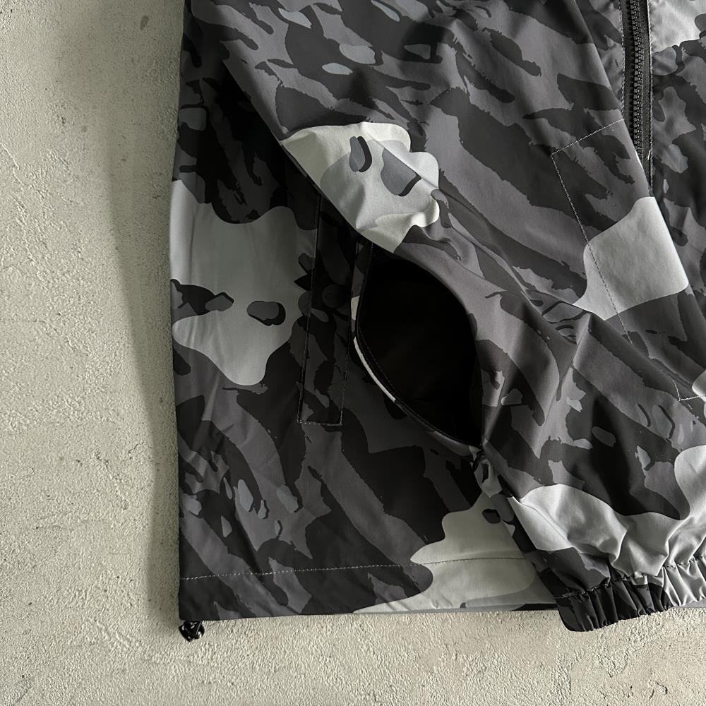windbreaker suit