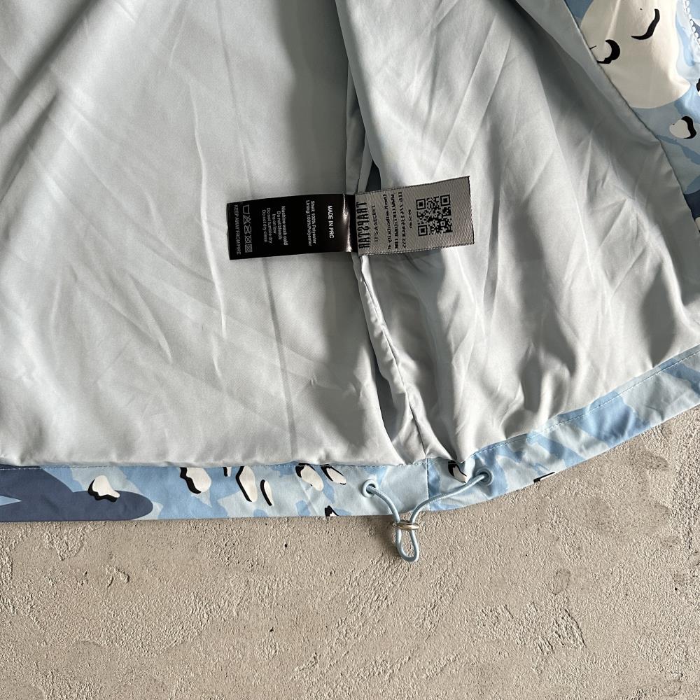 windbreaker suit