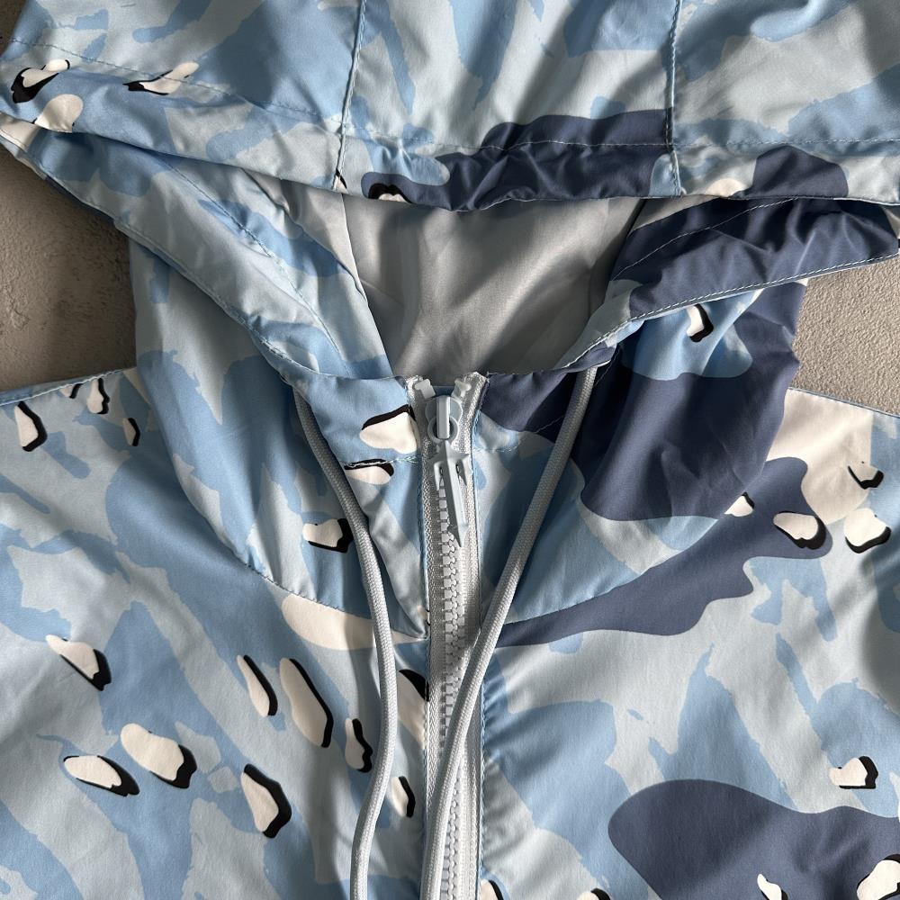 windbreaker suit