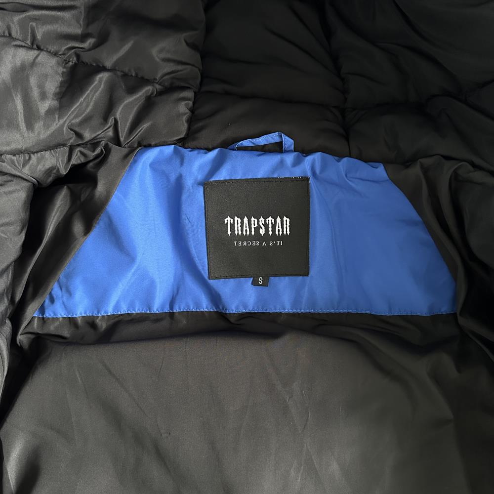 decoded arch puffer-black blue
