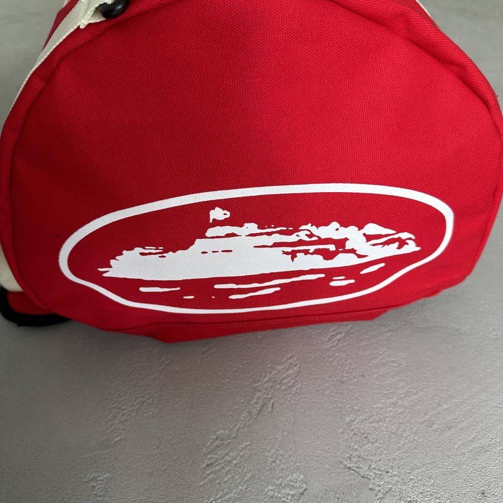 HMP Alcatraz Duffle-red