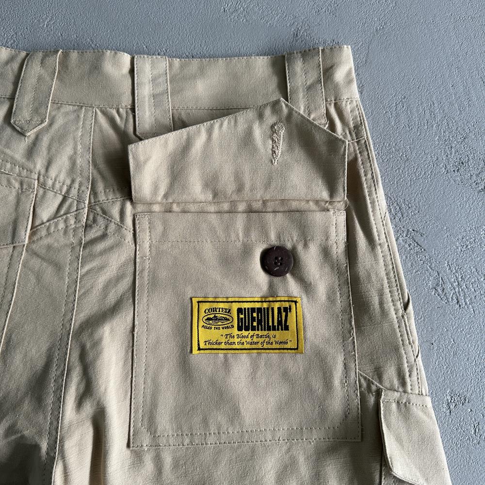 Slant pocket khaki shorts