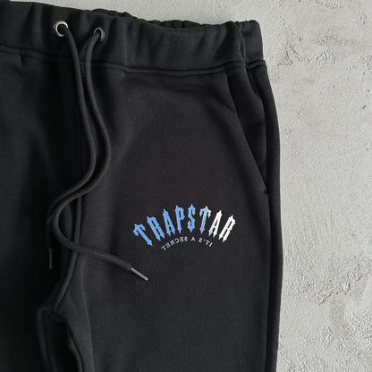 arch fade tracksuit-black