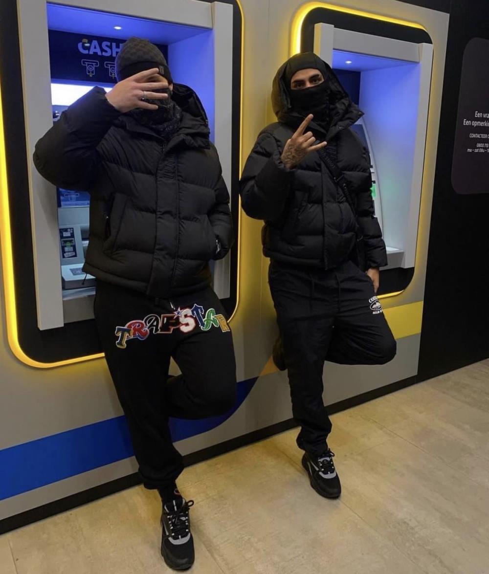 Decoded 2022 Hooded Puffer - dark
