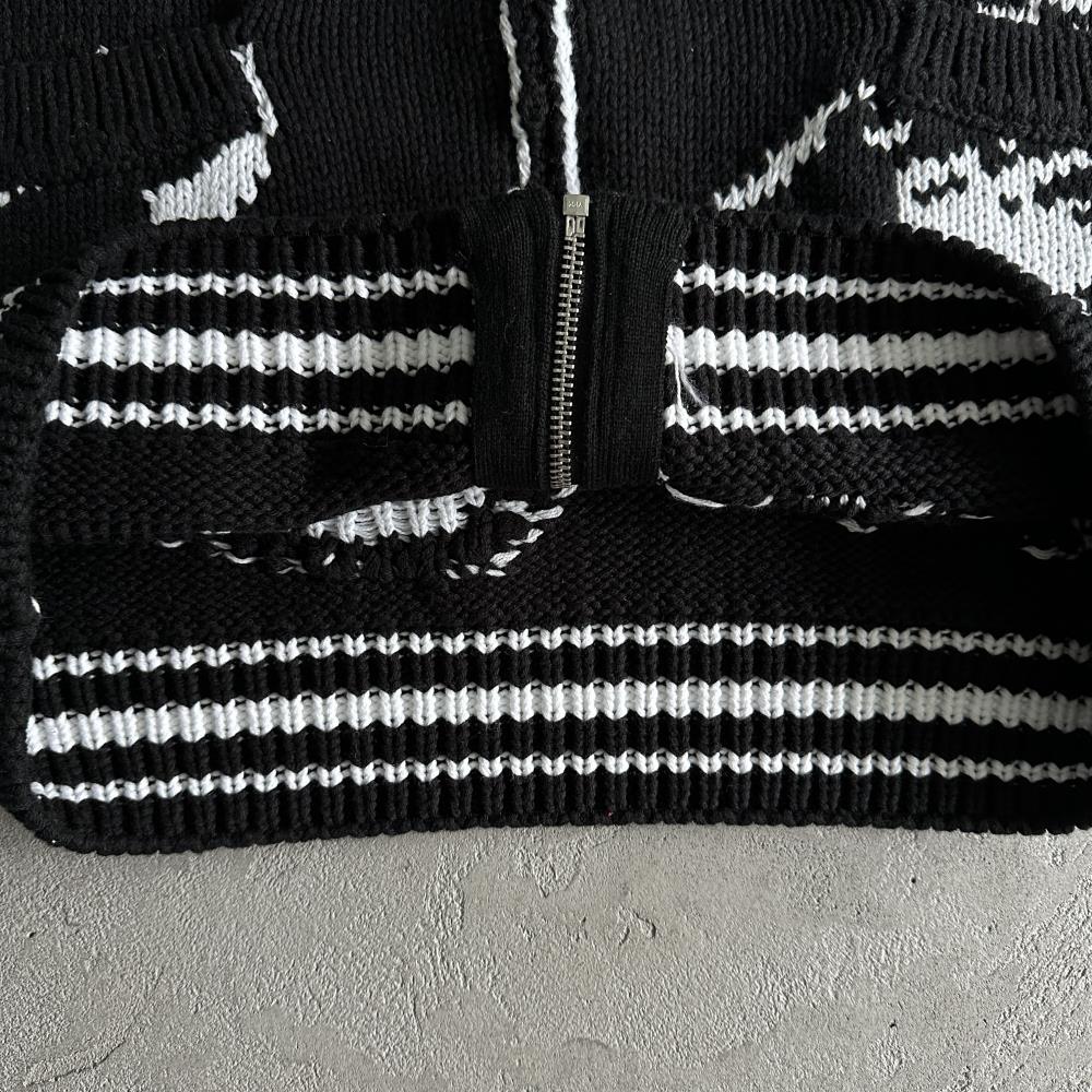 heavy knit jacquard sweater black