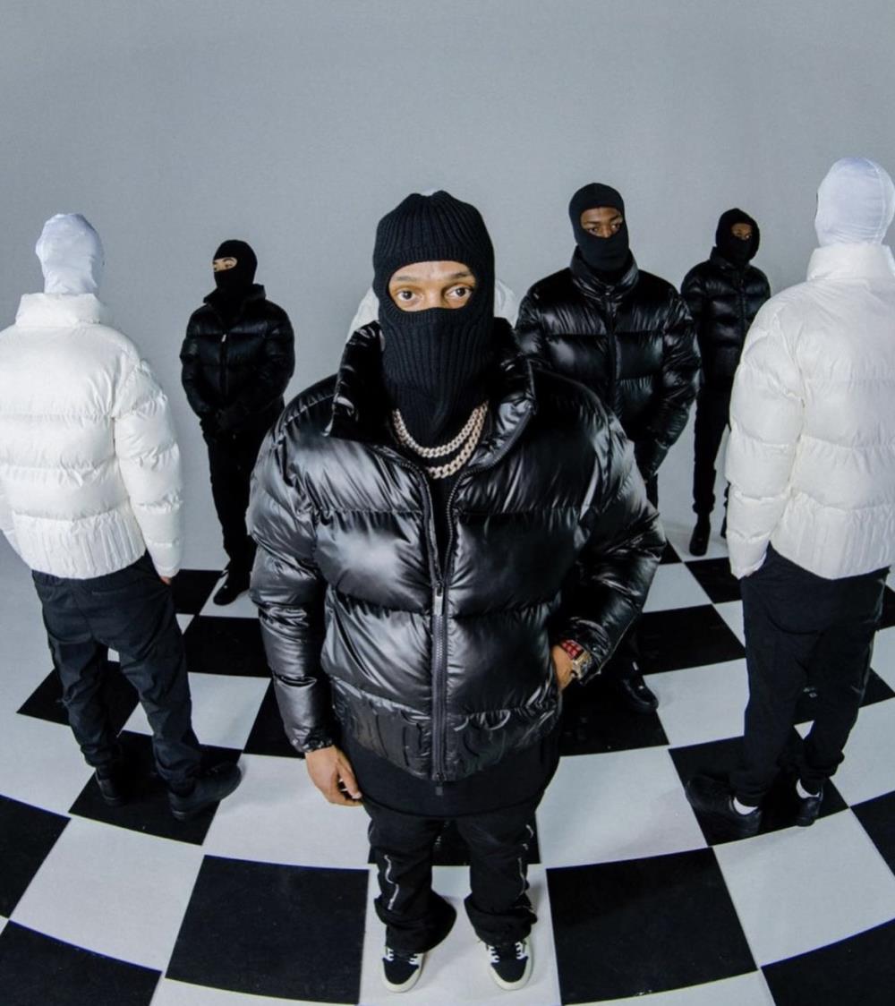 irongate embossed puffer