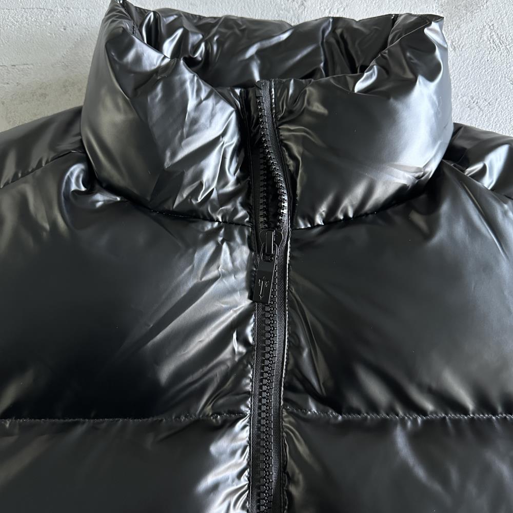 irongate embossed puffer
