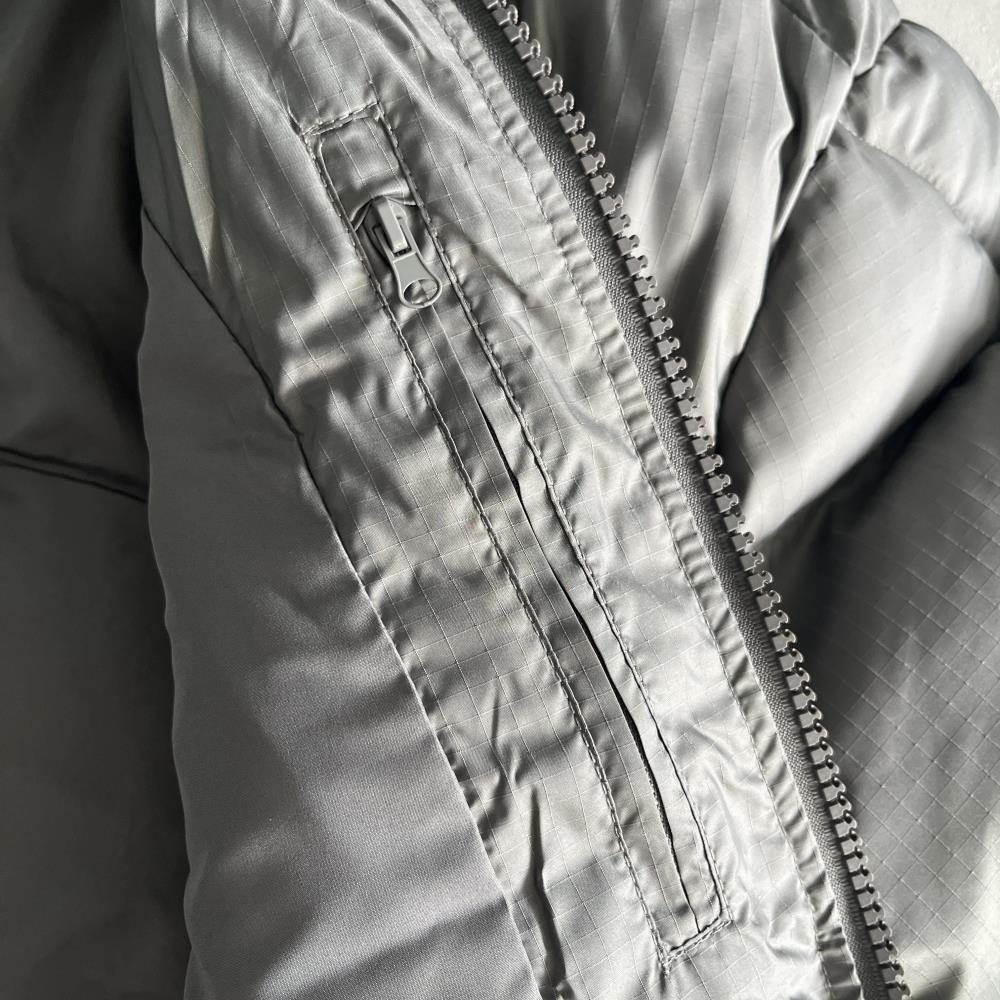 shooters detachable hooded puffer-grey