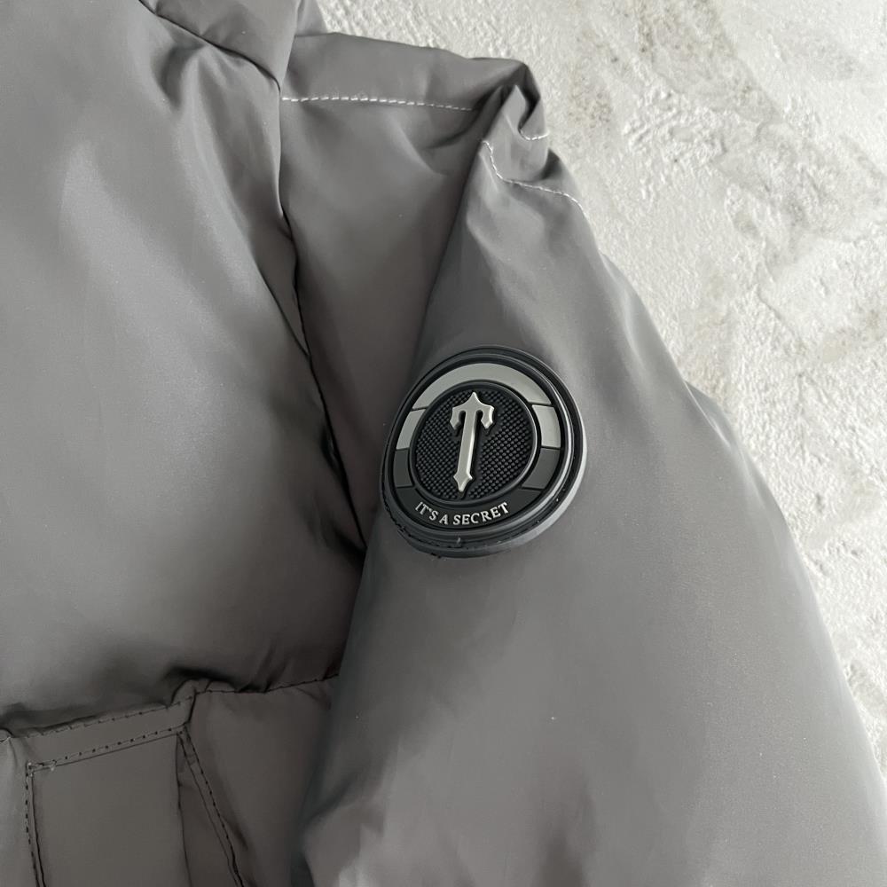 women decoded reflective piffer-reflective