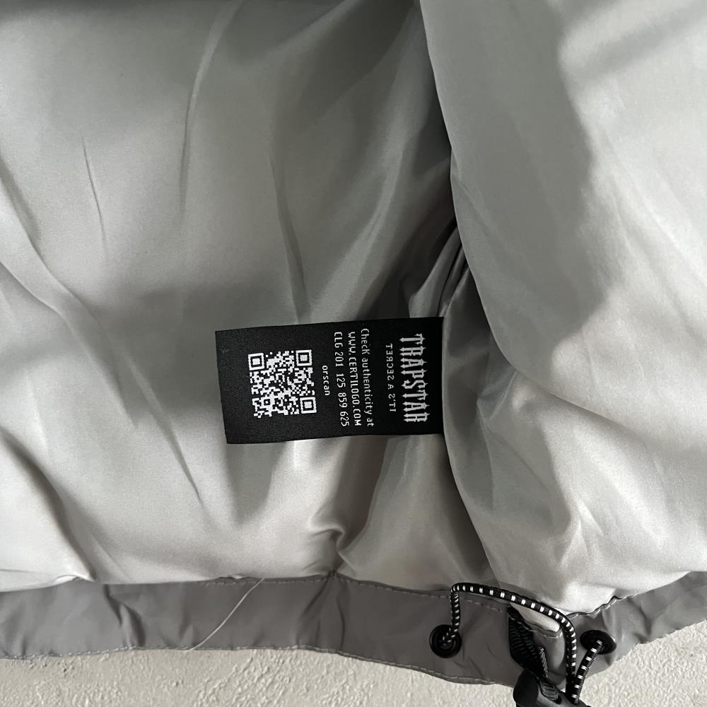 women decoded reflective piffer-reflective
