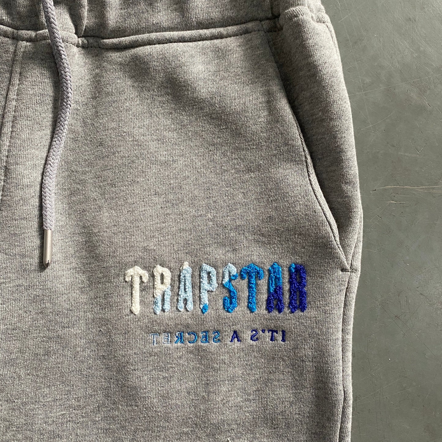 2.0 Chenille decoded chort set-ice flavours