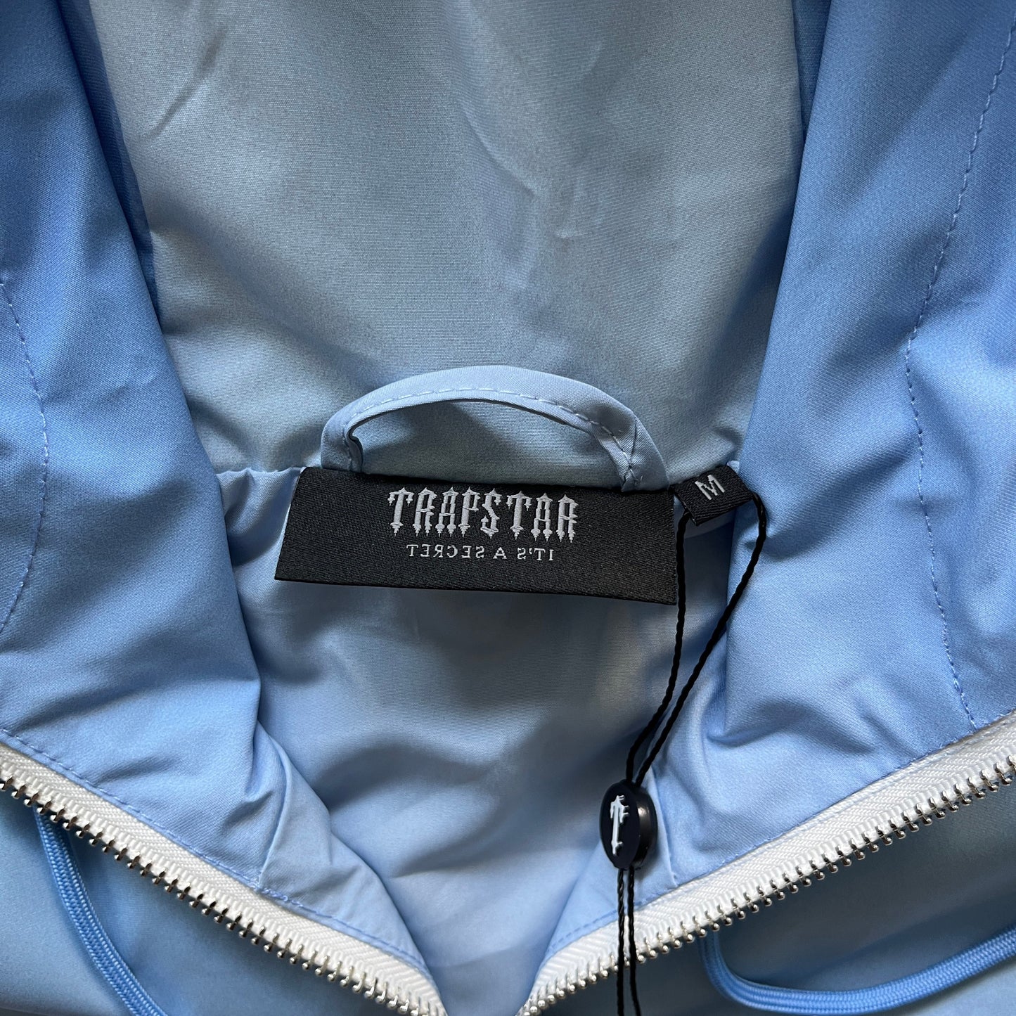irongate T windbreaker-blue grdient blue