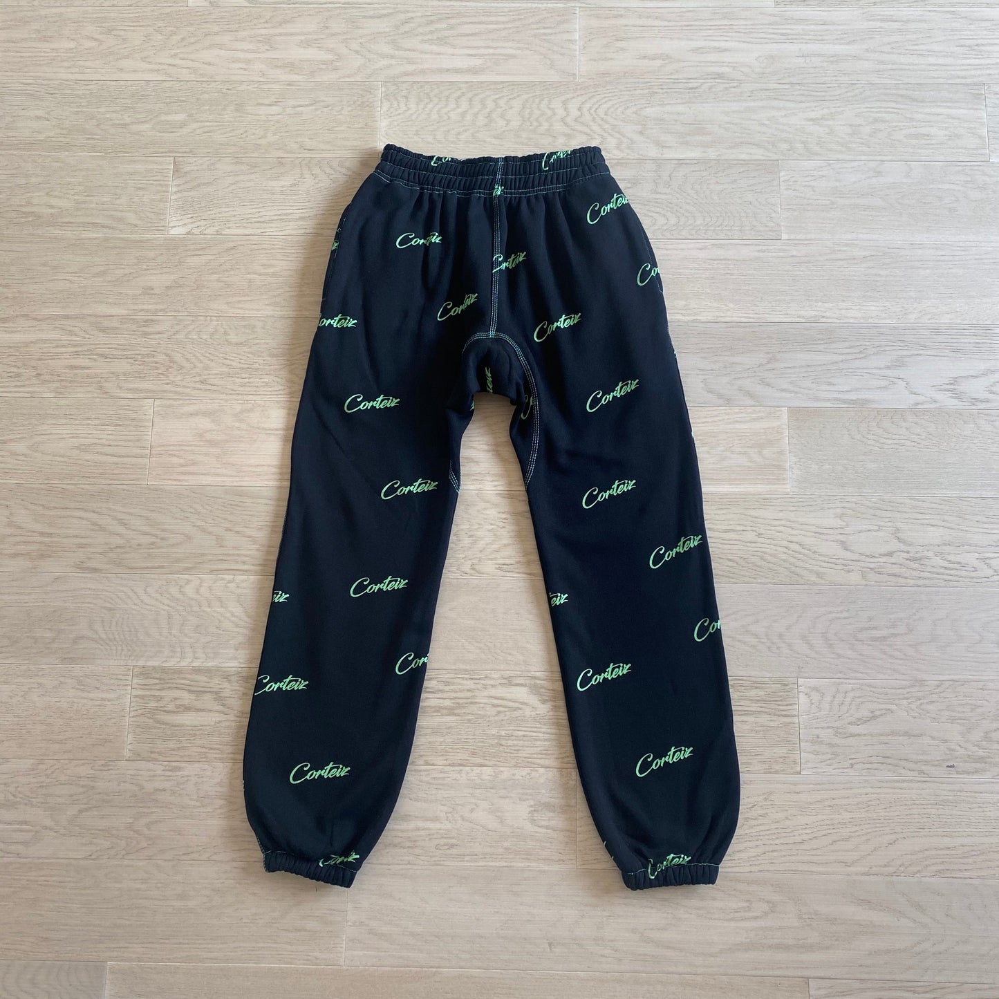corteiz black joggers