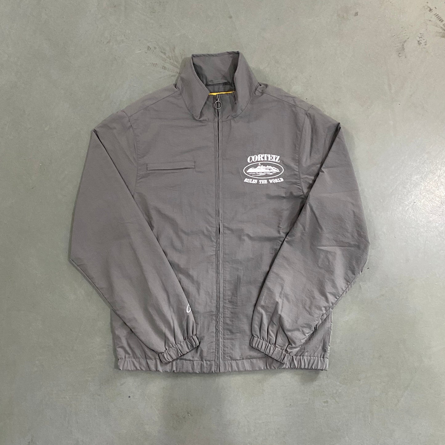 Gray shukushuku suit