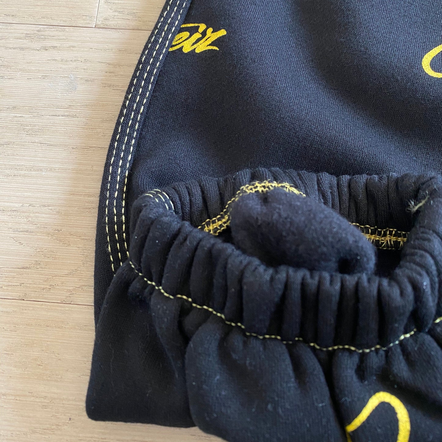 corteiz black joggers
