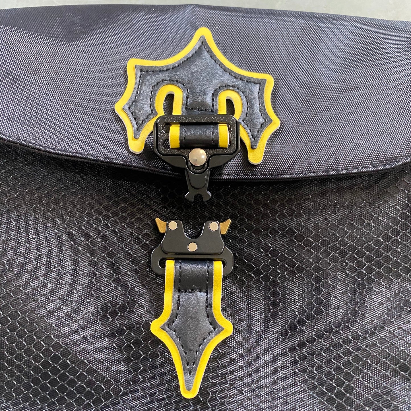 1.0 Bag -Black/Yellow