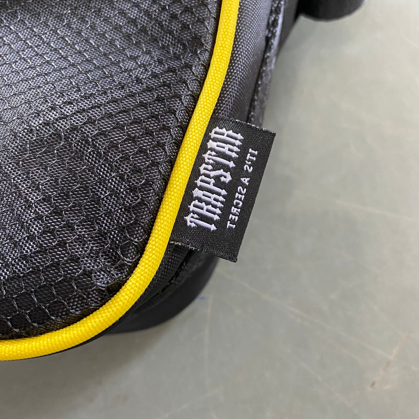1.0 Bag -Black/Yellow