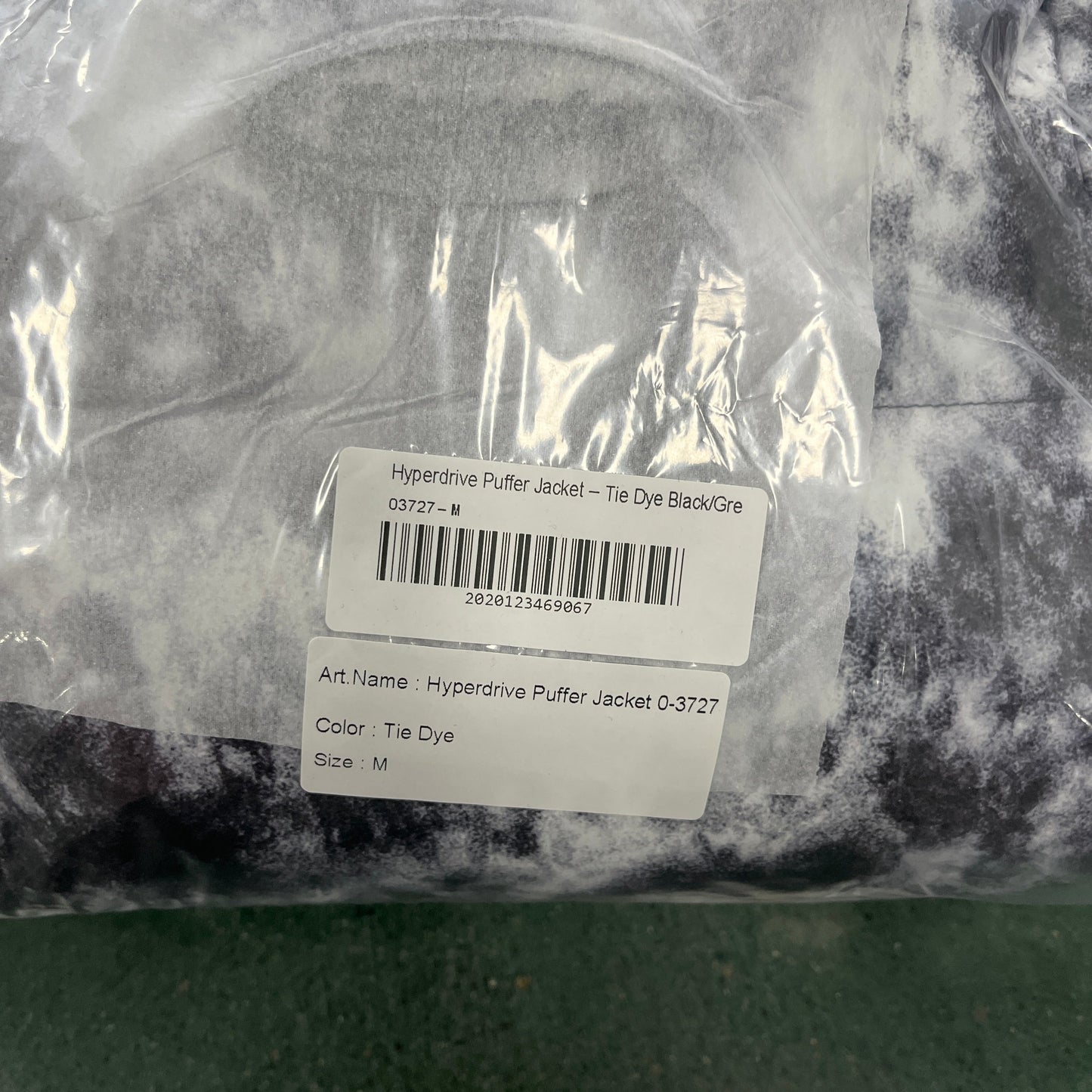 hyperdrive puffer jacket-tie dye black/grey