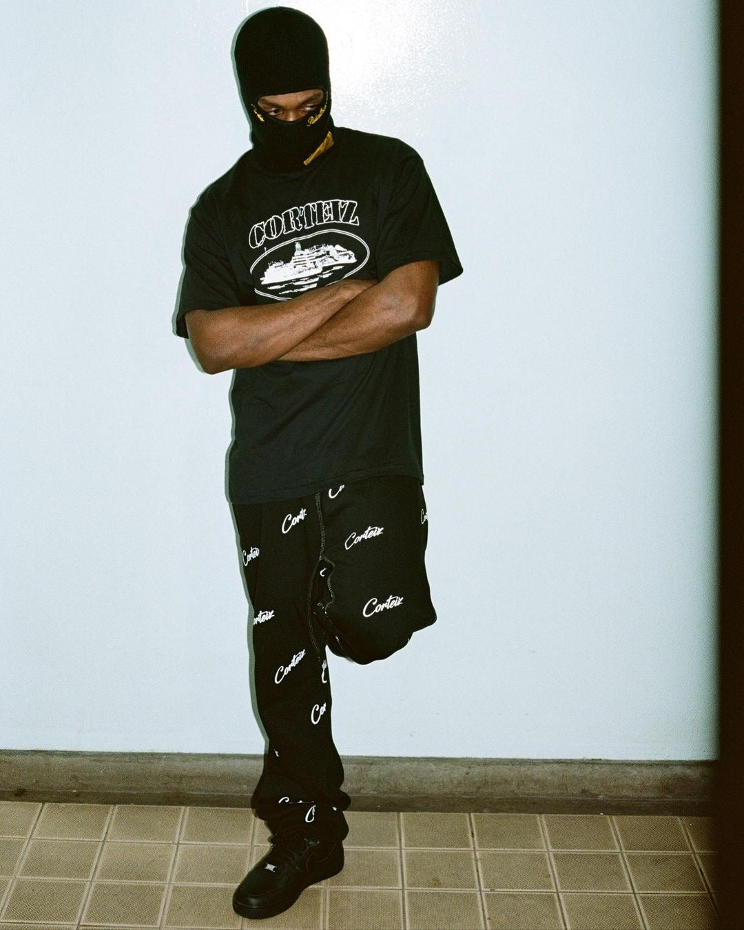 corteiz black joggers