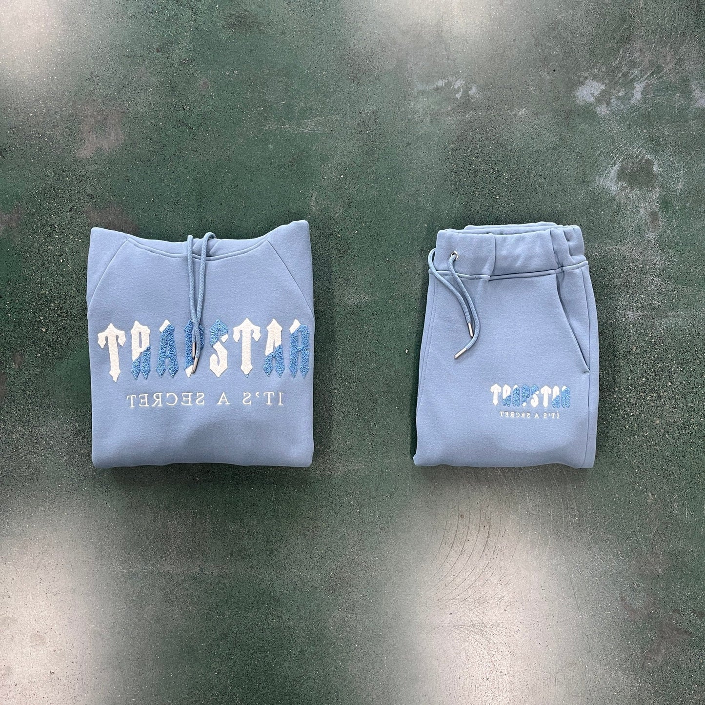 CHENILLE DECODED HOODED TRACKSUIT - CITADEL/WHITE
