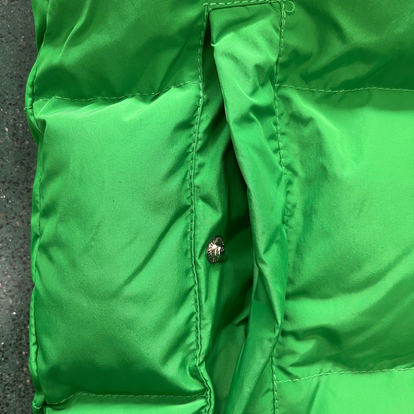 HYPERDRIVE PUFFER JACKET - GREENBLACK GREEN
