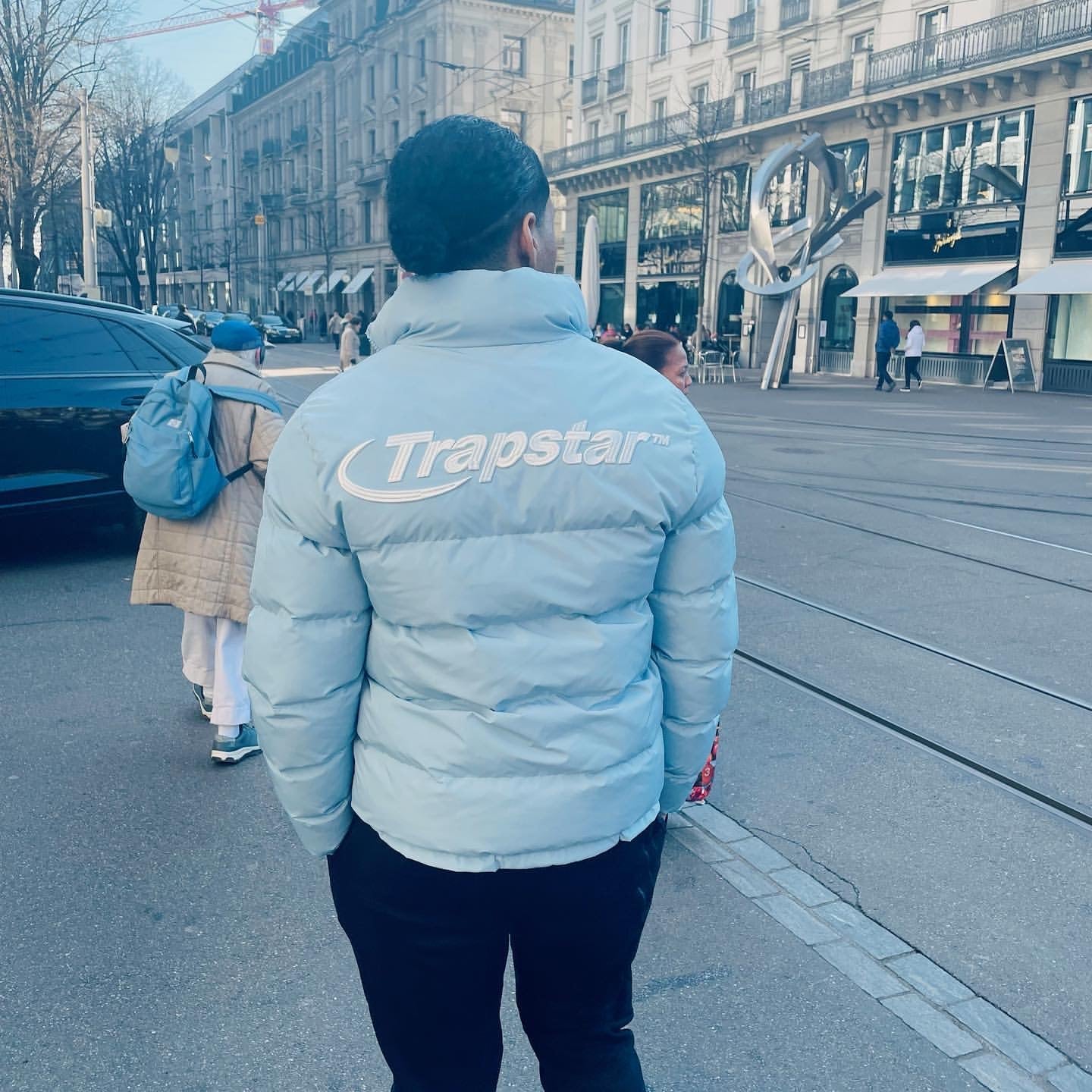 HYPERDRIVE PUFFER JACKET-ice blue