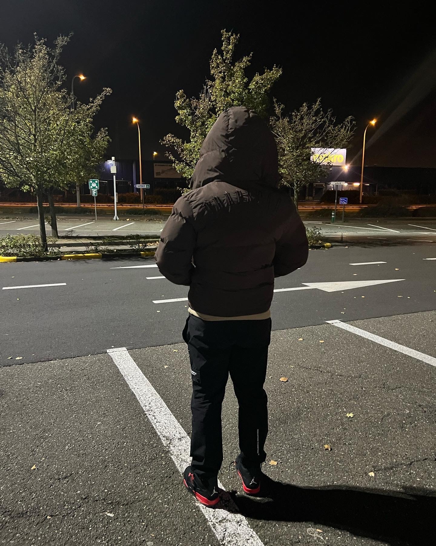 PUFFER JACKET-Brown