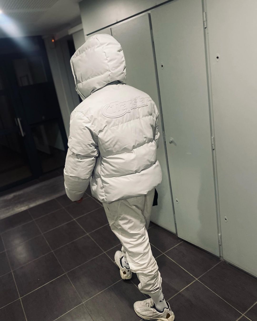 HYPERDRIVE TECHNICAL PUFFER JACKET - LIGHT GREY